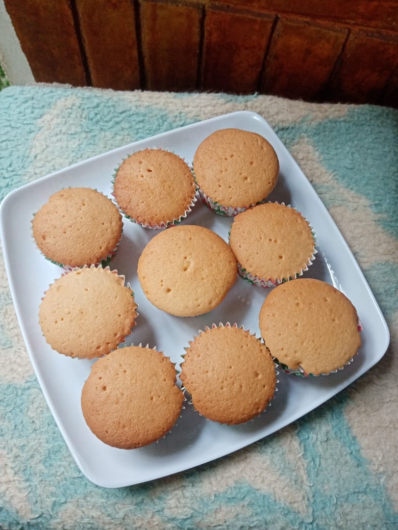 Butter Vanilla Cupcakes – Cupcakes, Cakes by Malsha, Minuwangoda