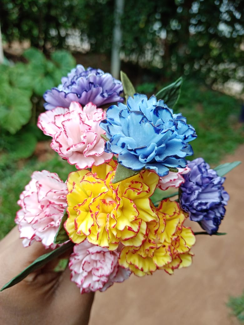 Carnations – Sugar Flowers, Cakes by Malsha, Minuwangoda