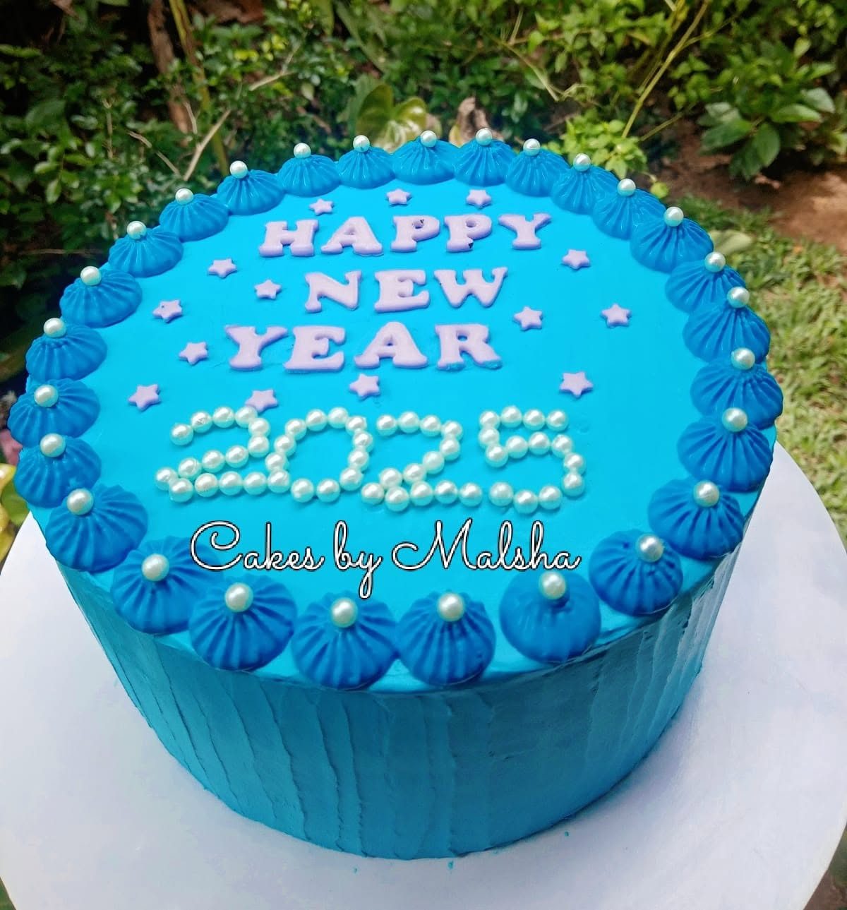 Happy New Year 2025 cake